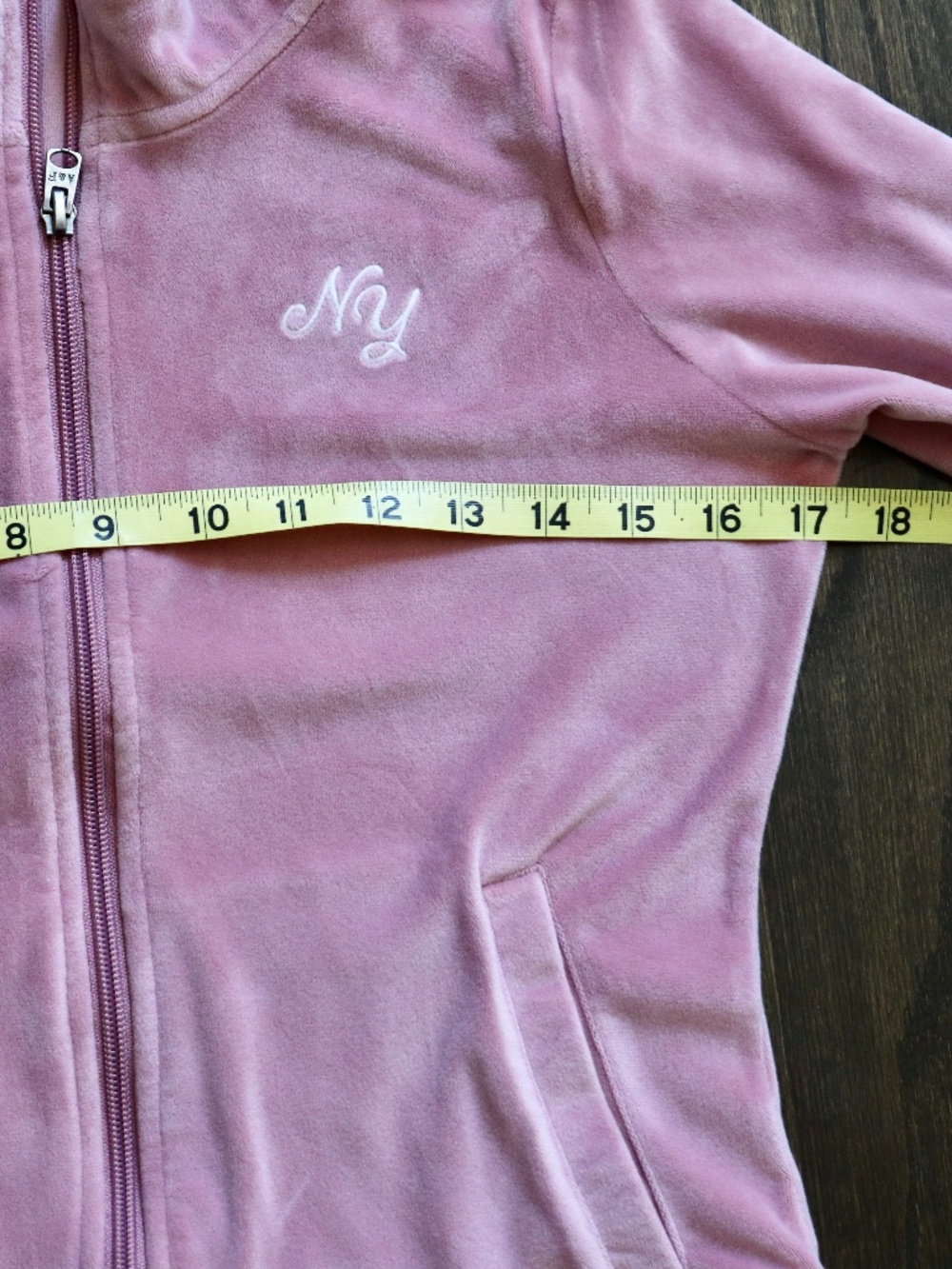 Abercrombie Girls Pink Logo Velour Full-Zip Sweatshirt Track Jacket Size 11/12 - Picture 4 of 7